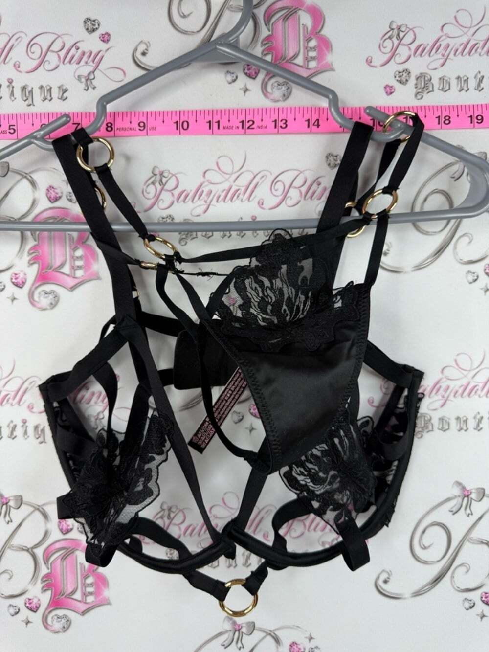 Victoria's Secret set 2piece Strappy Lace Harness Bra & bottoms Black Gold Rings